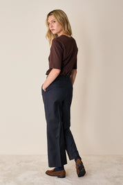 Half-sleeve cotton T-shirt