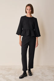 Top con balza in lana stretch