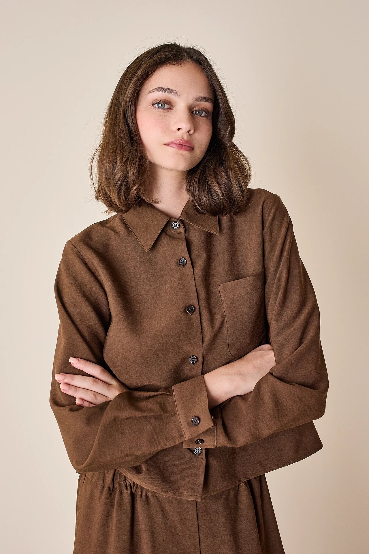Long sleeve shirt with patch pocket