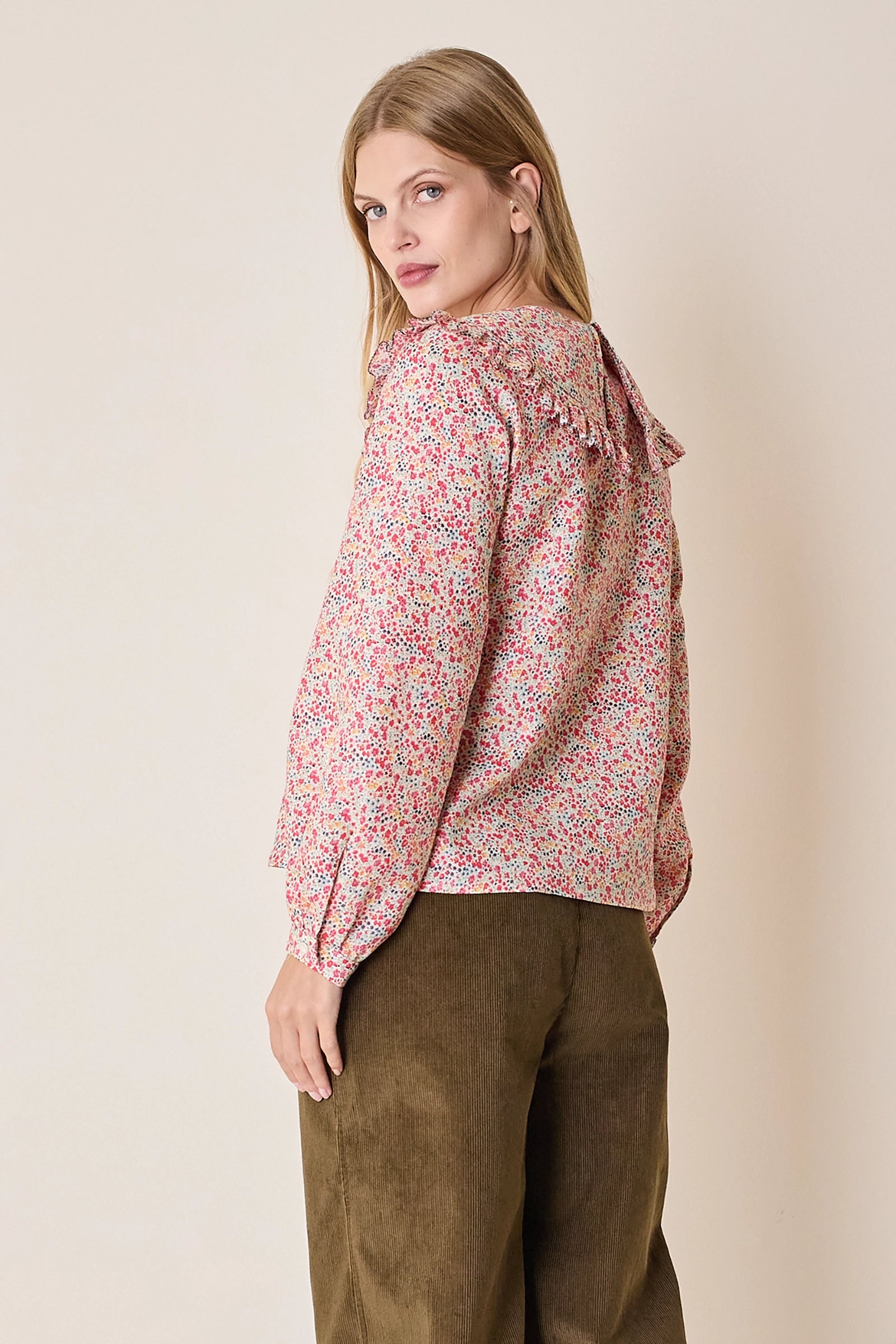 Top con maxi colletto – Made with Liberty Fabrics