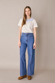 T-shirt con colletto volant