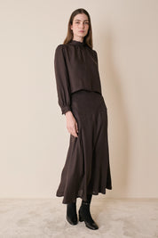 Top in blend di seta con collo foulard