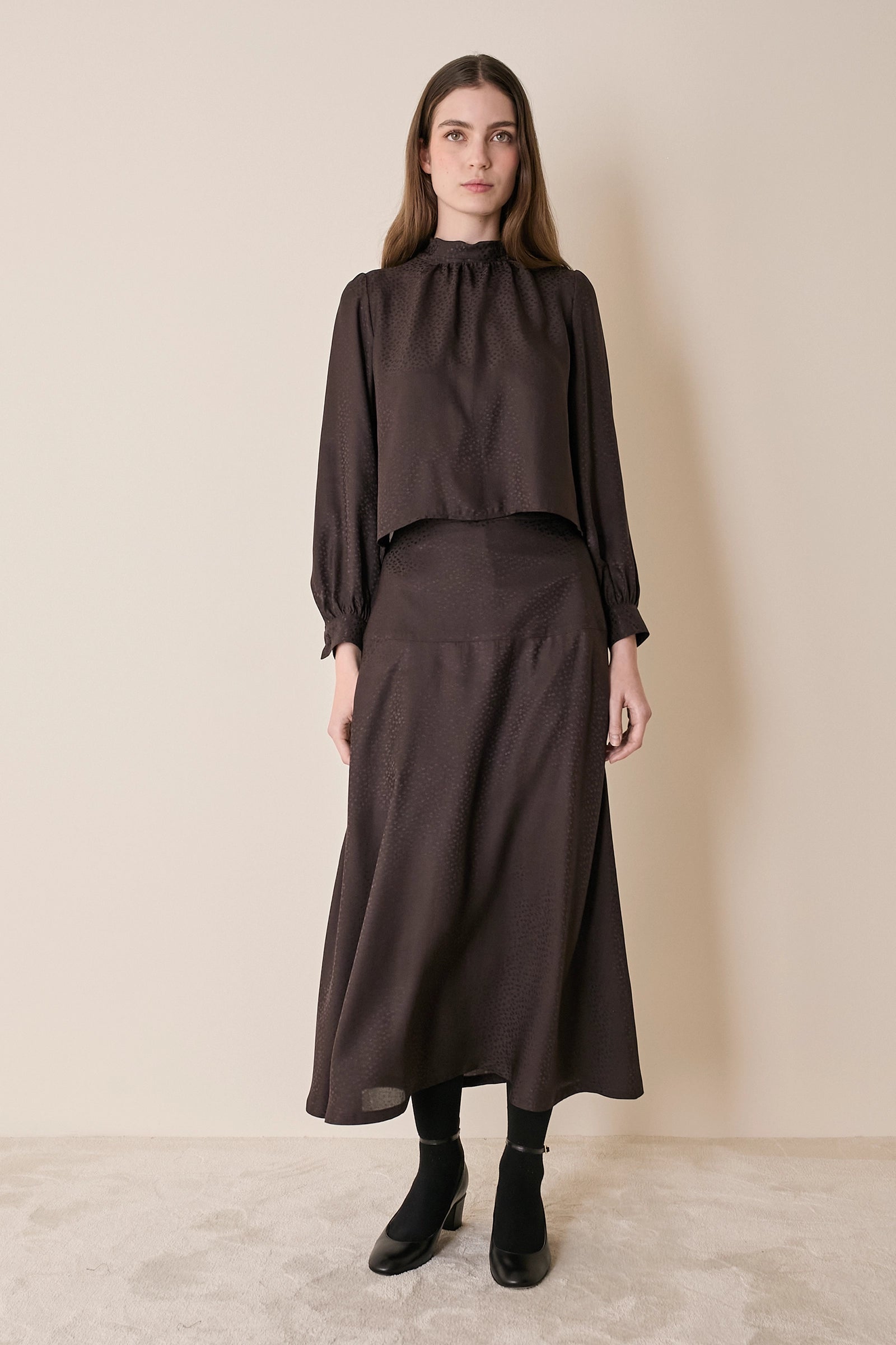 Top in blend di seta con collo foulard