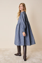 Abito in chambray con maniche a sbuffo