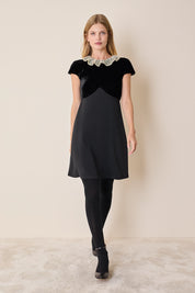 Abito con corpetto in velluto