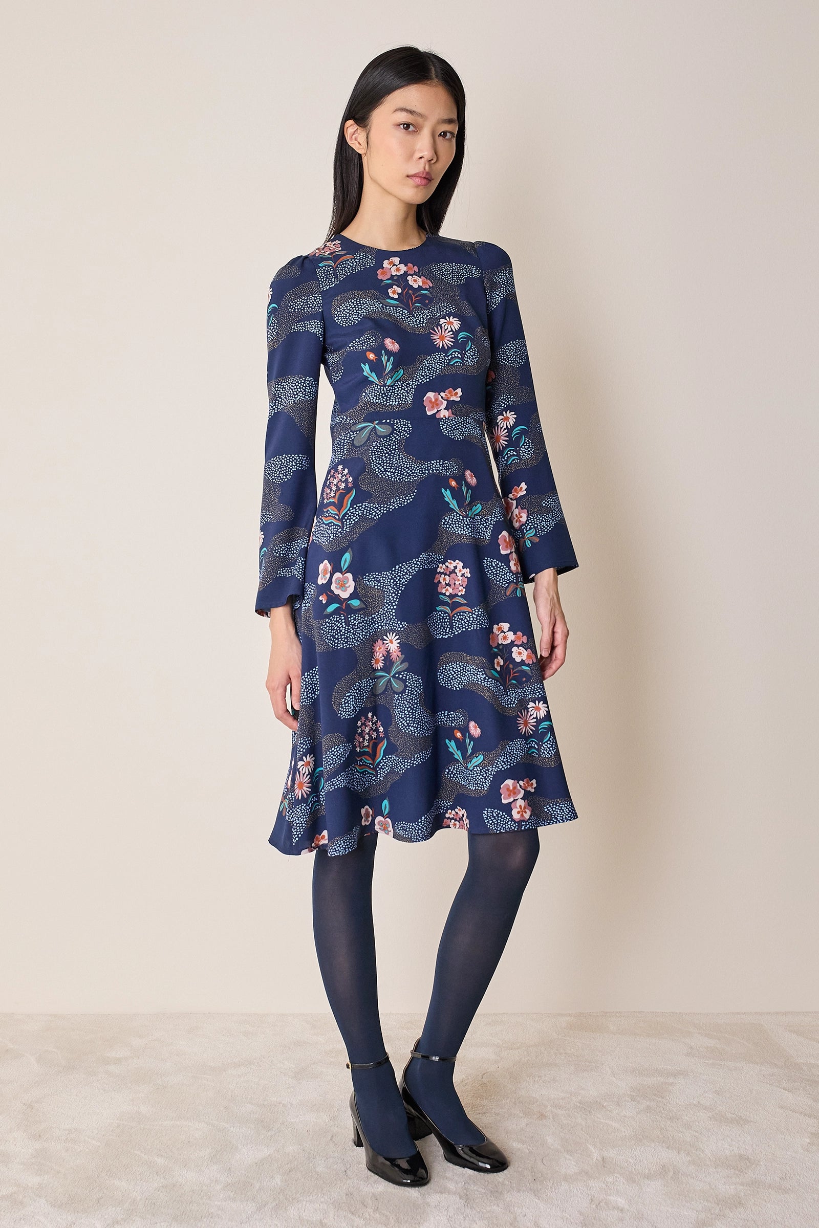 Abito a fiori in seta elasticizzata