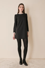 Abito in lana con passamaneria gioiello