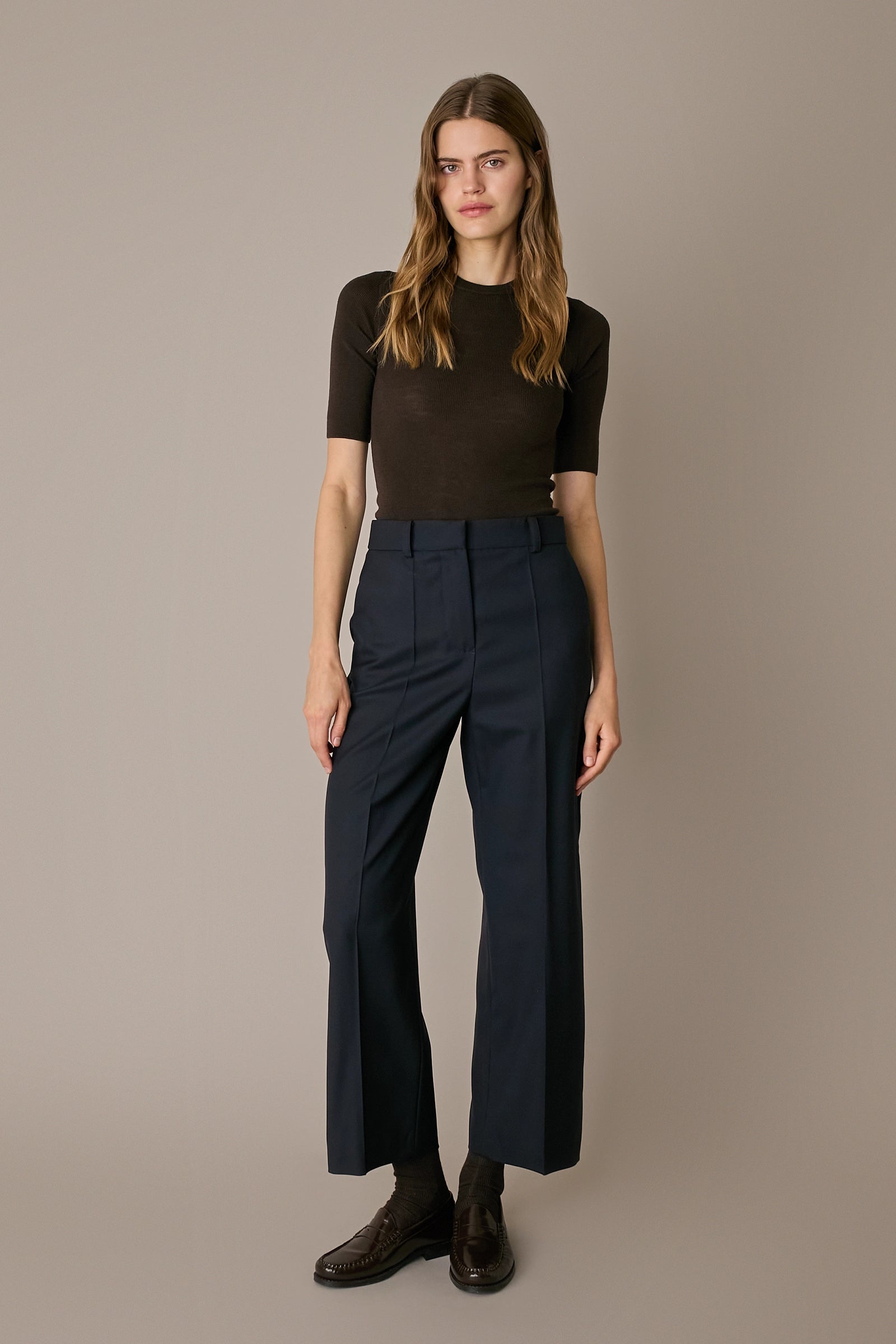 Pantaloni timeless in fresco lana