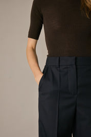 Pantaloni timeless in fresco lana