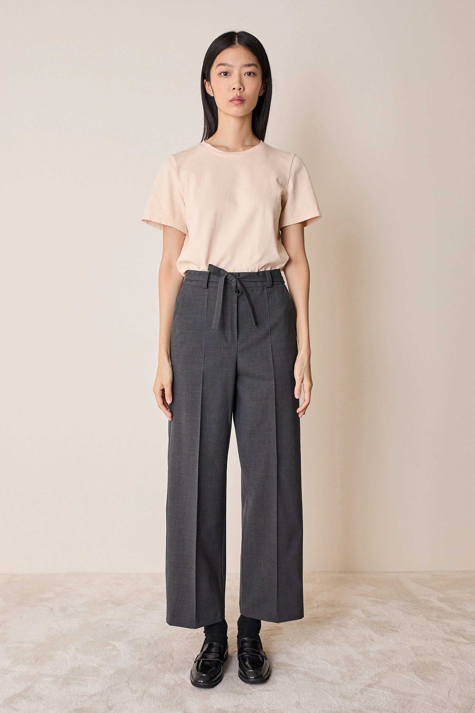 Pantaloni in lana con cintura