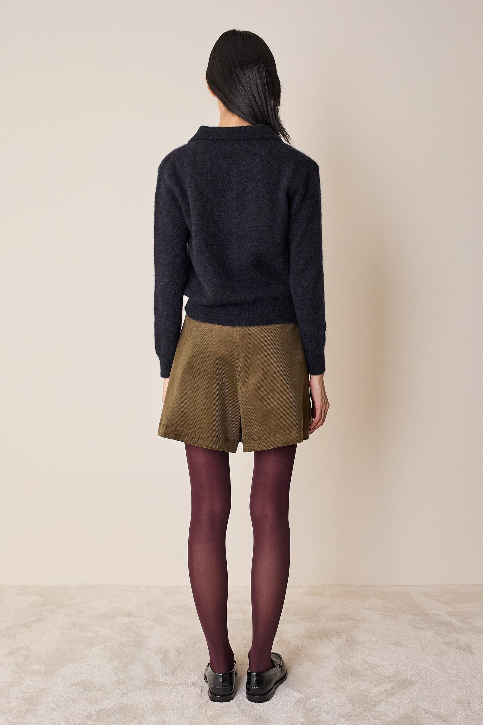 Pantaloncini in velluto a coste con pinces