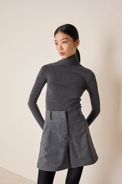 Pantaloni corti in lana stretch