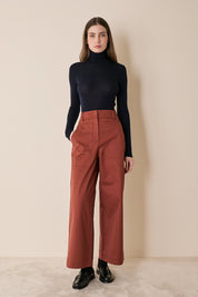 Pantaloni in cotone con maxi tasche