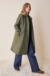 Cappotto stile loden in lana vergine