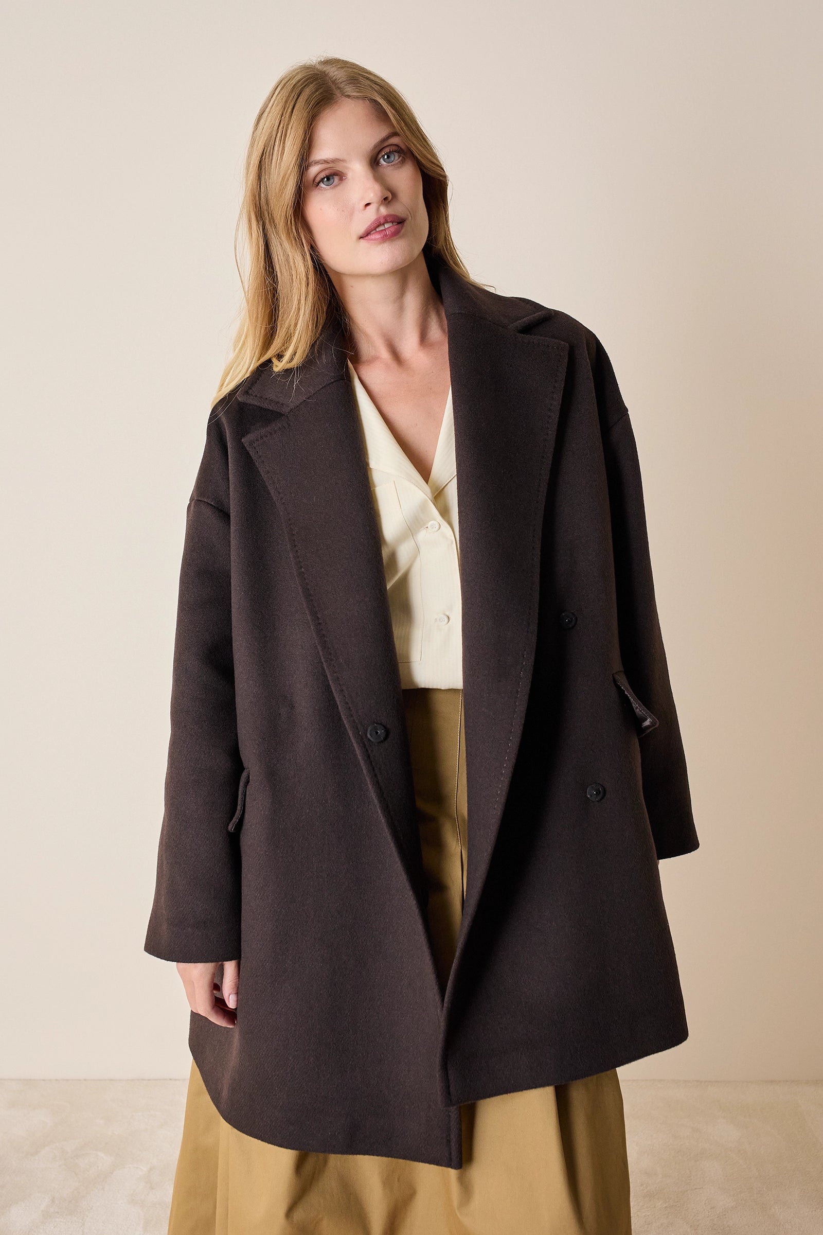 Cappotto doppiopetto in cashmere