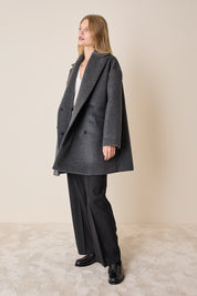 Cappotto doppiopetto in lana e angora