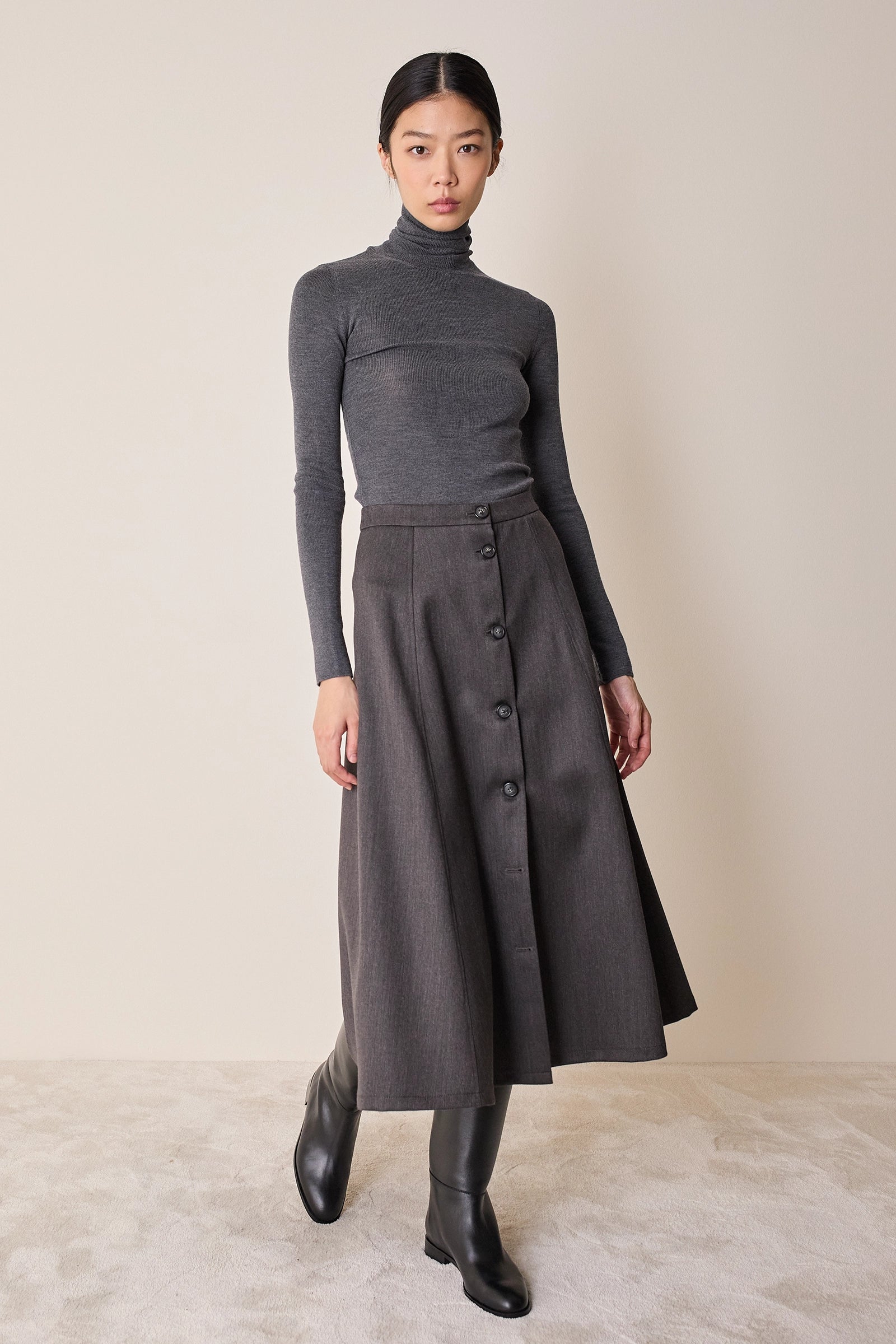 Gonna lunga con bottoni