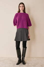 Stretch wool pleated skirt