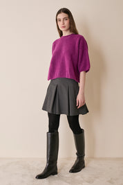 Stretch wool pleated skirt