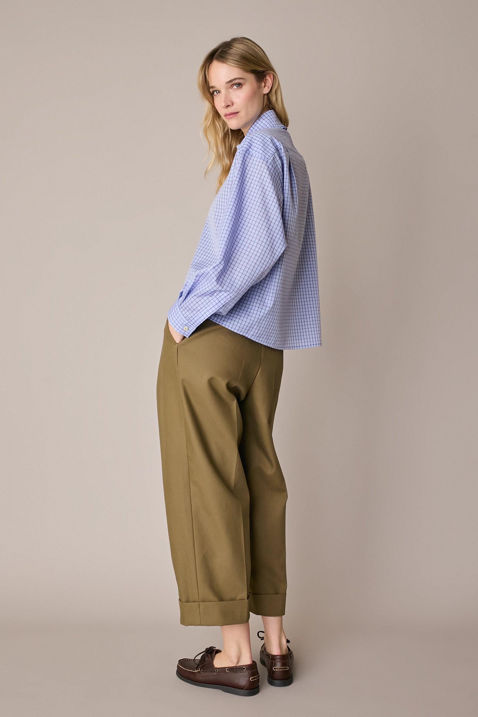 Camicia boxy con colletto volant