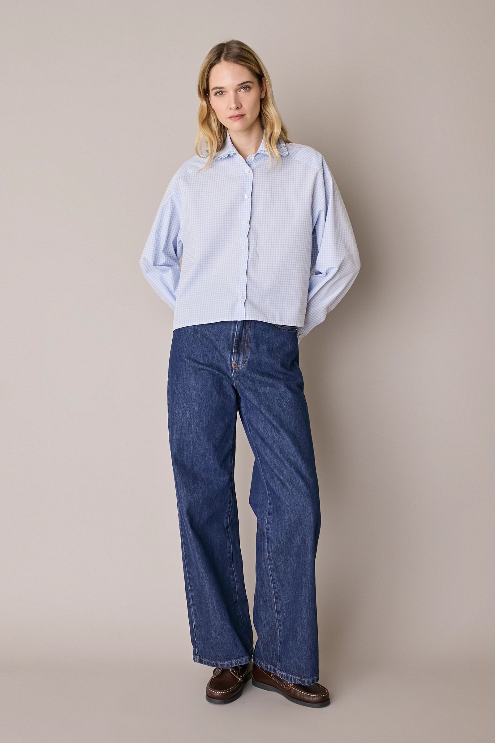 Camicia boxy con colletto volant