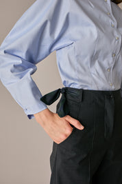 Camicia in cotone con maniche scultoree