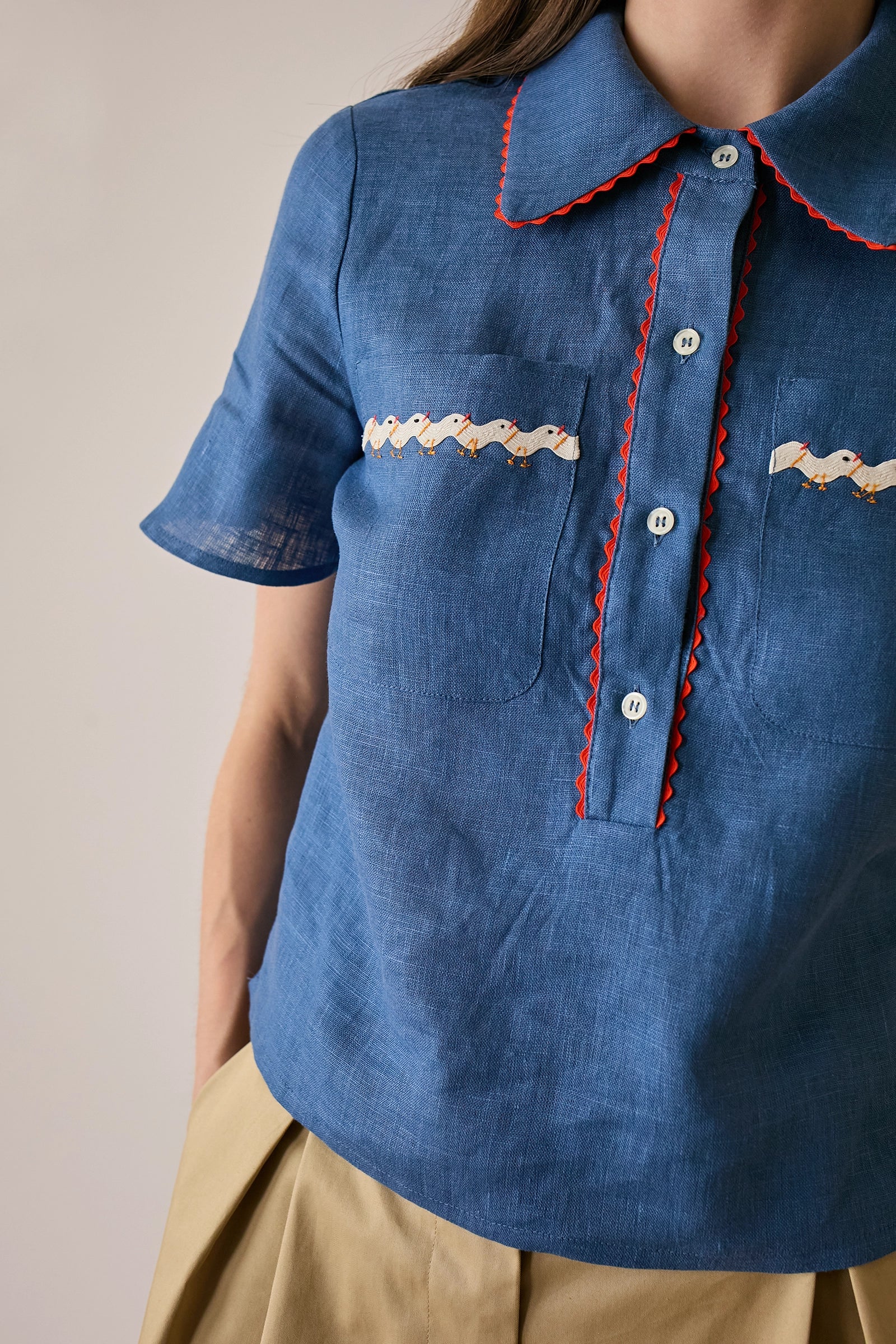 Embroidered chicken polo shirt