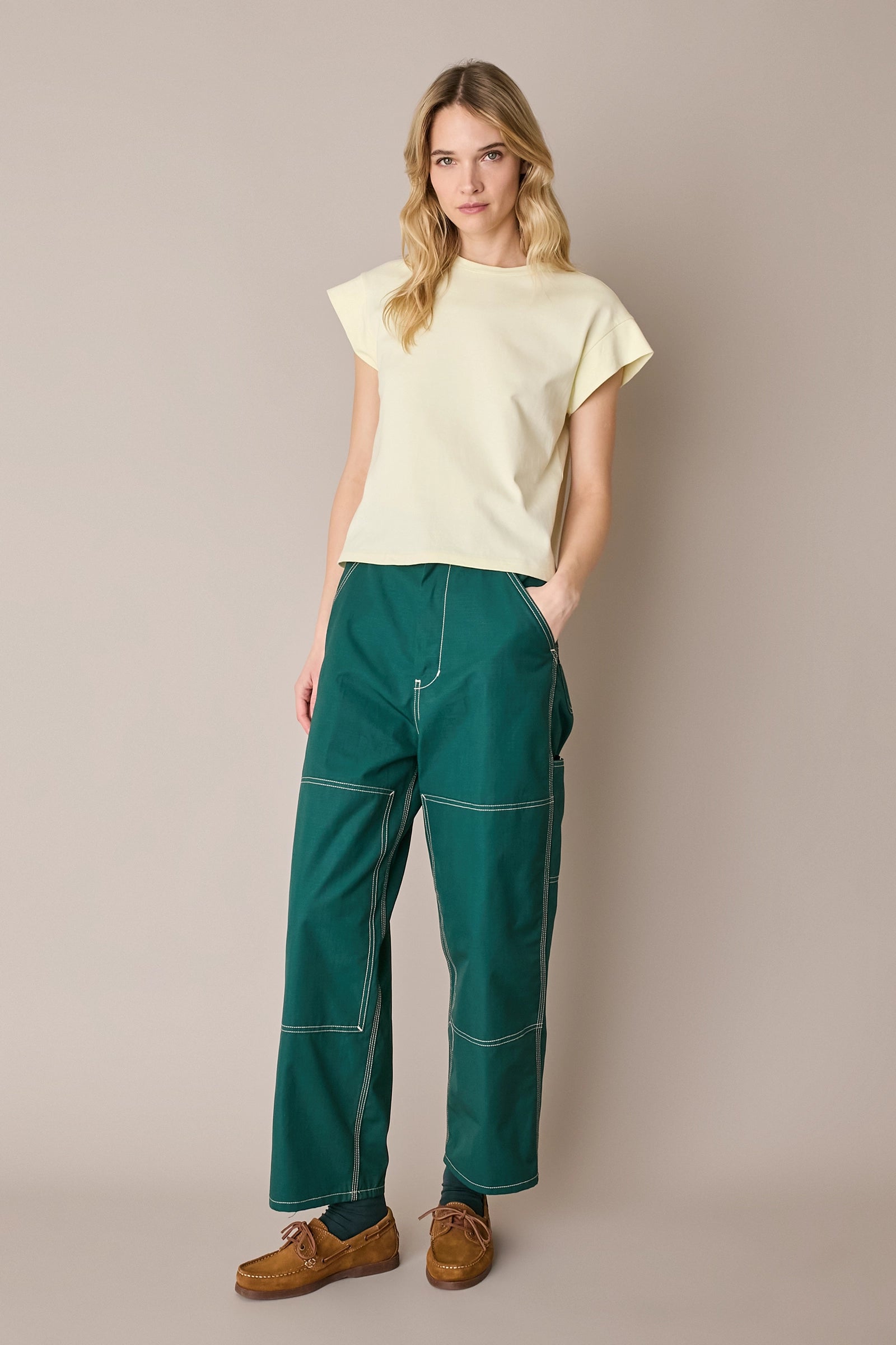 T-shirt con maniche a kimono