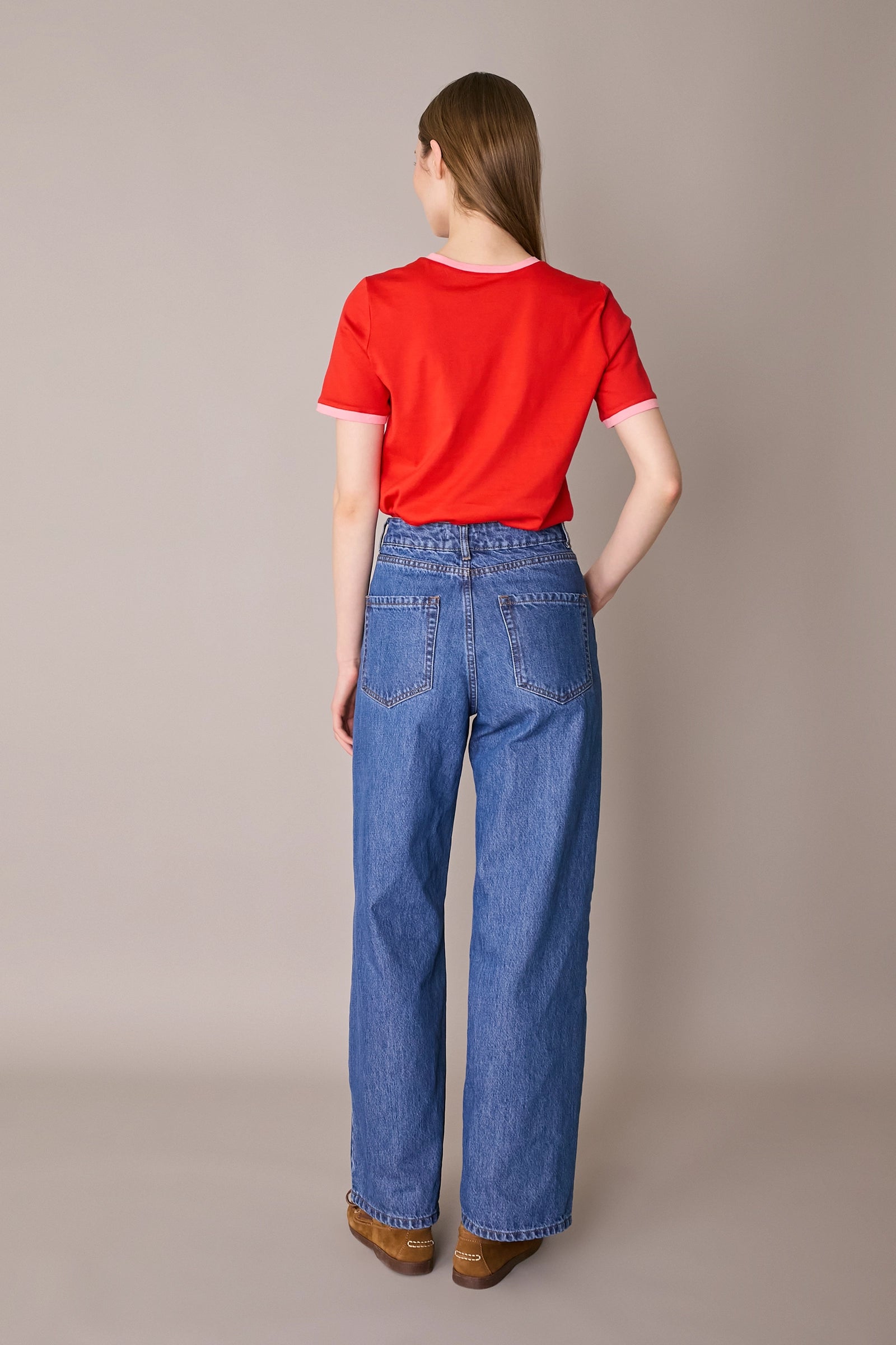T-shirt con profili a contrasto