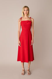
Long dress with knotted shoulder straps