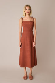 
Long dress with knotted shoulder straps
