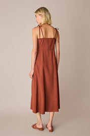 
Long dress with knotted shoulder straps