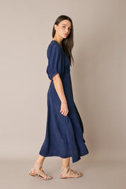 Abito lungo a portafoglio in blend di seta