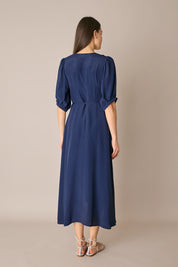 Abito lungo a portafoglio in blend di seta