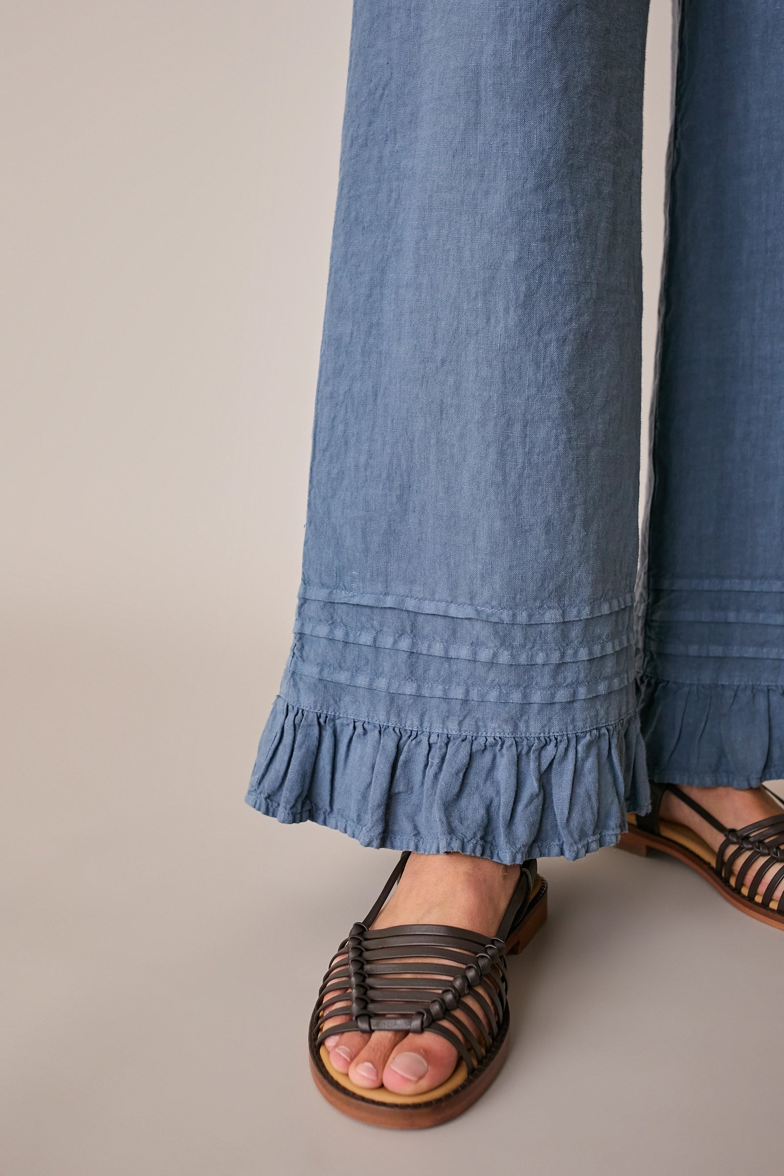 Linen trousers with frill hem
