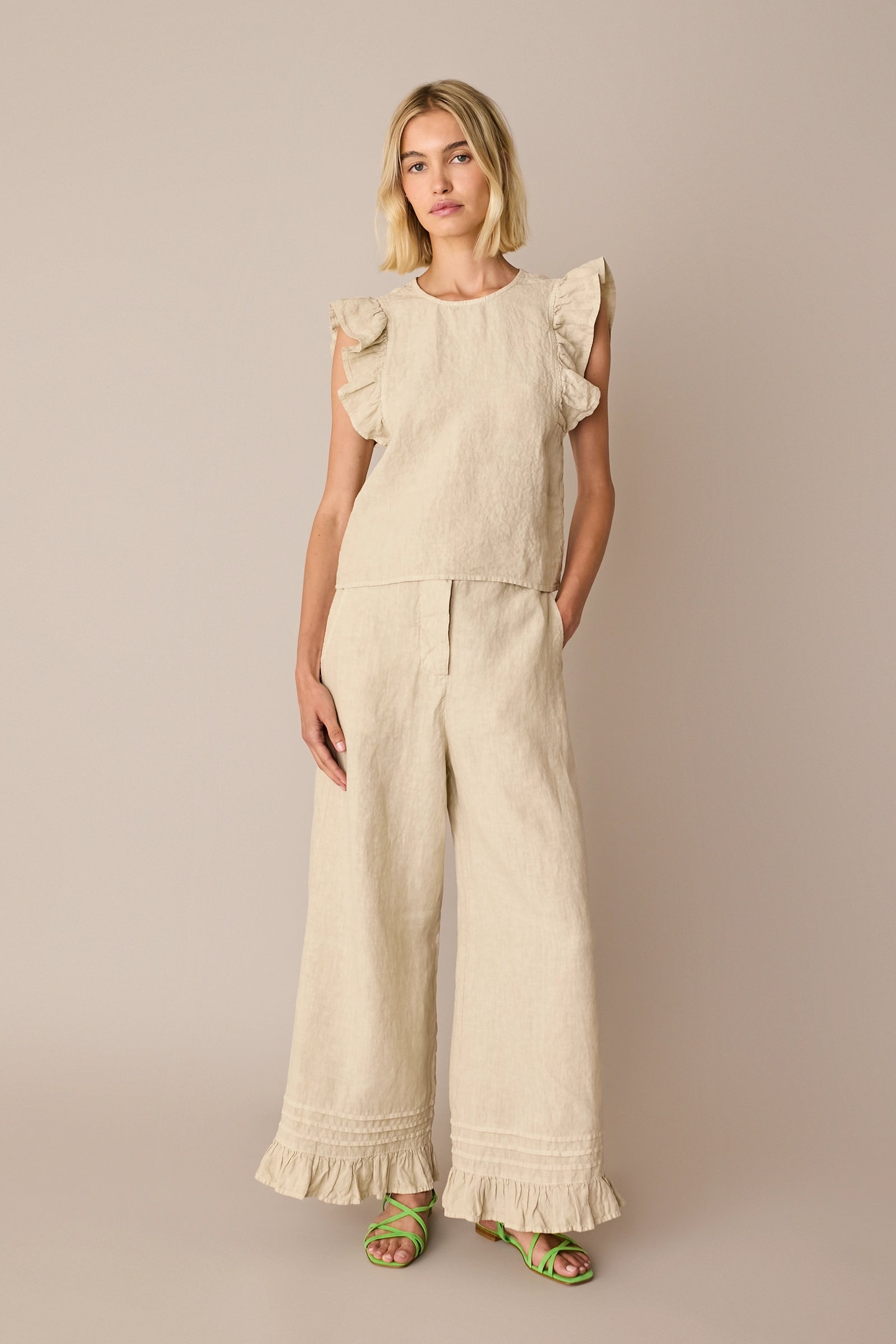 Linen trousers with frill hem
