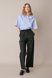 Pantaloni in cotone con cintura