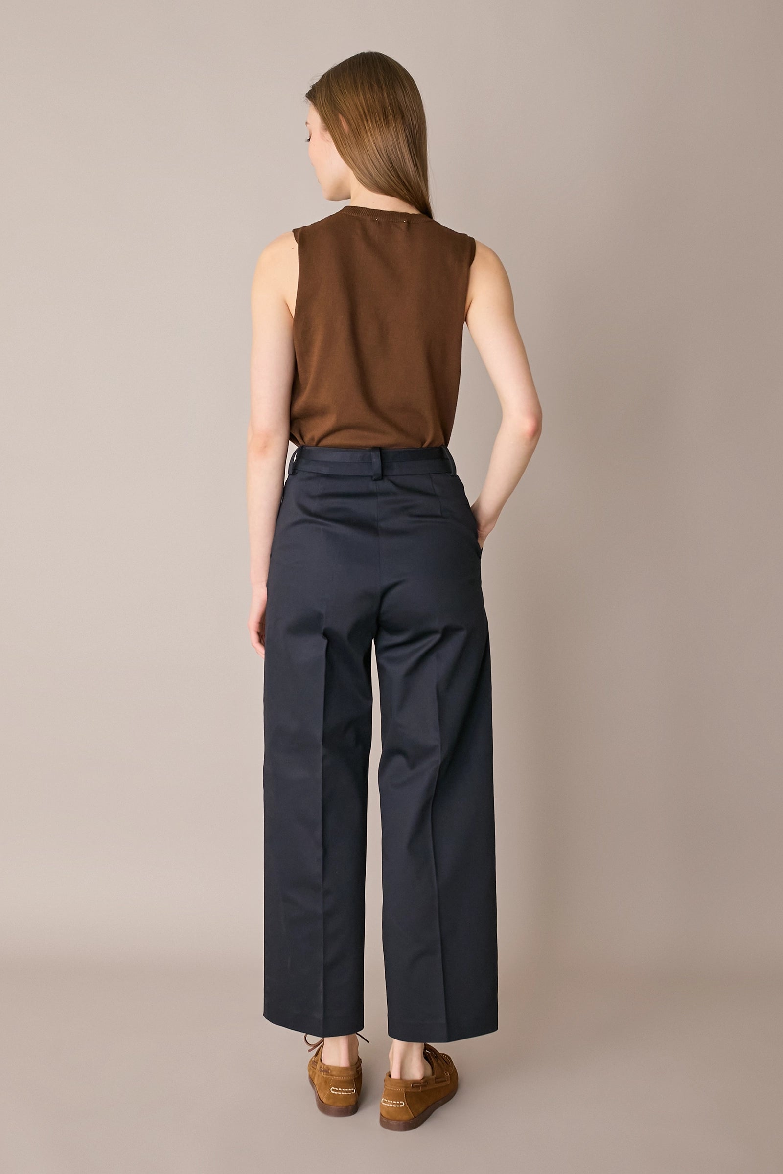 Pantaloni in cotone con cintura