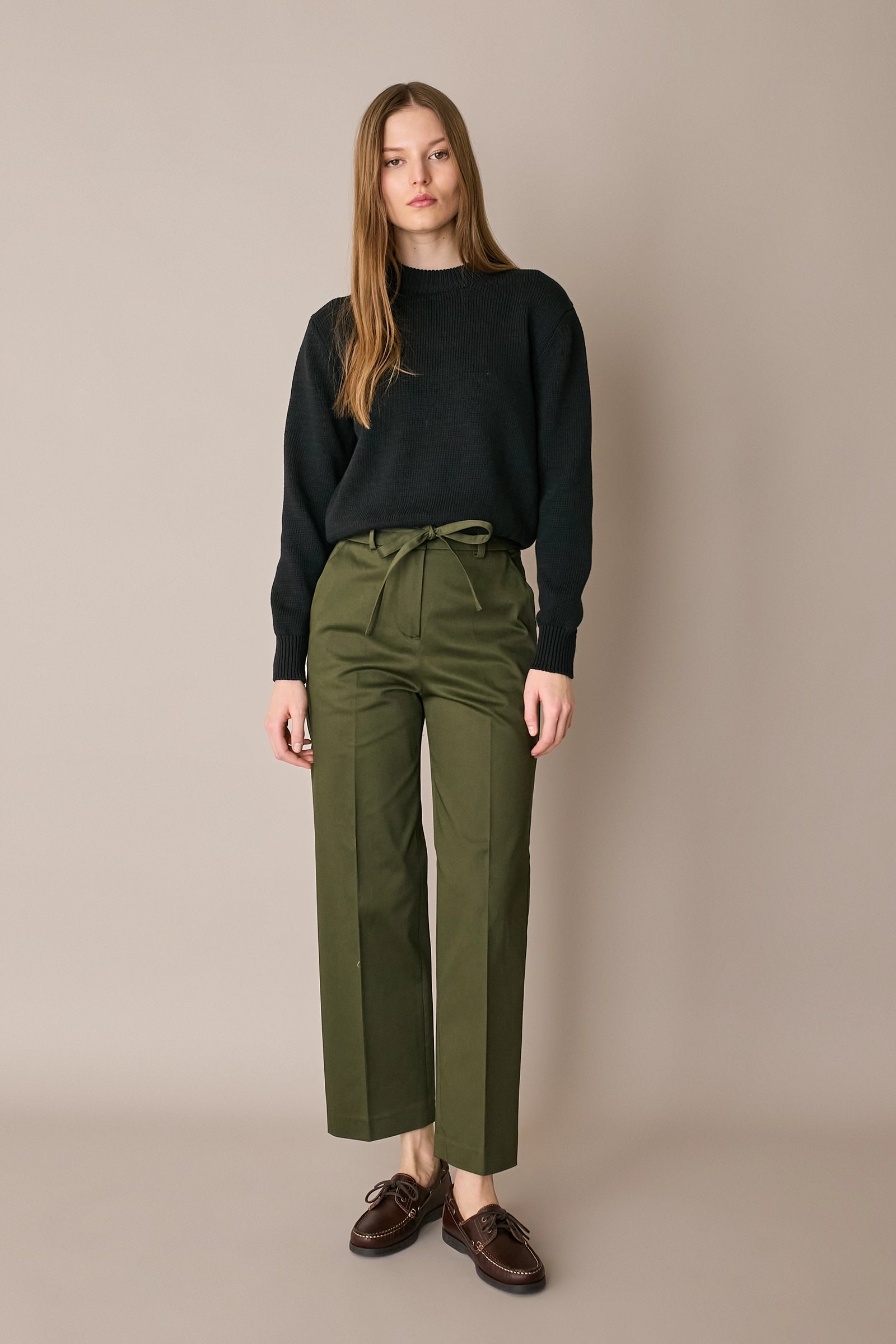 Pantaloni in cotone con cintura