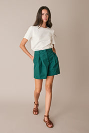 Pantaloncini con pinces