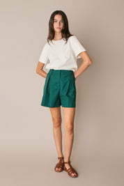 Pantaloncini con pinces