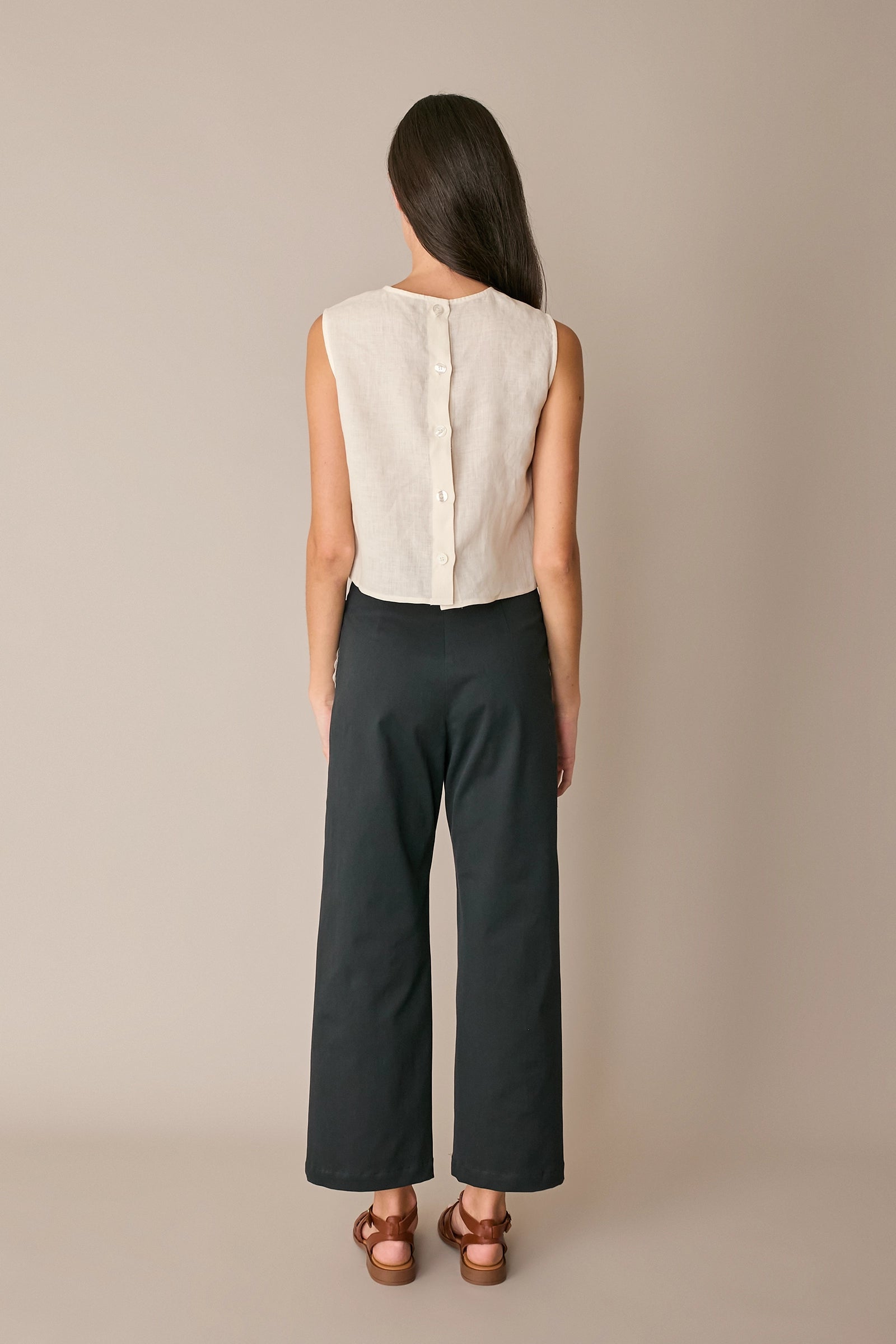 Wide-leg trousers with contrast trim