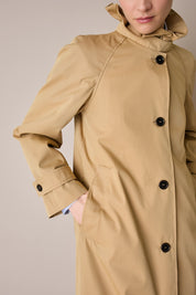 Trench con colletto volant