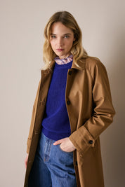 Trench con trattamento antigoccia