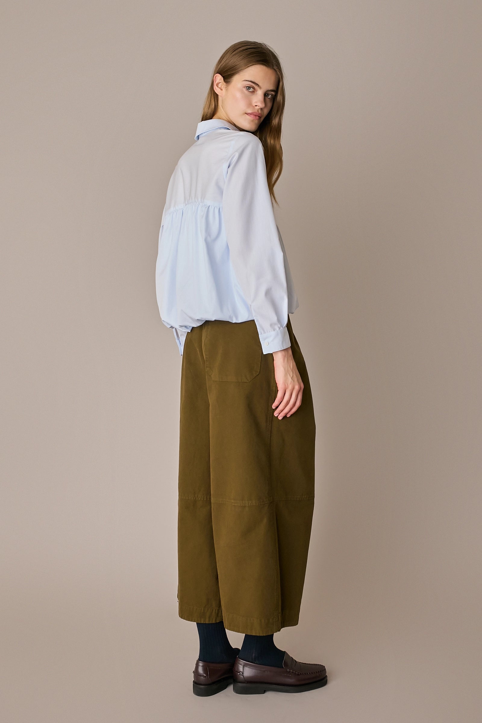 Camicia a palloncino righe azzurre con vestibilità regolare