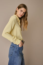 Camicia in blend di seta con fiocco giallino, in seta, scollo con fiocco