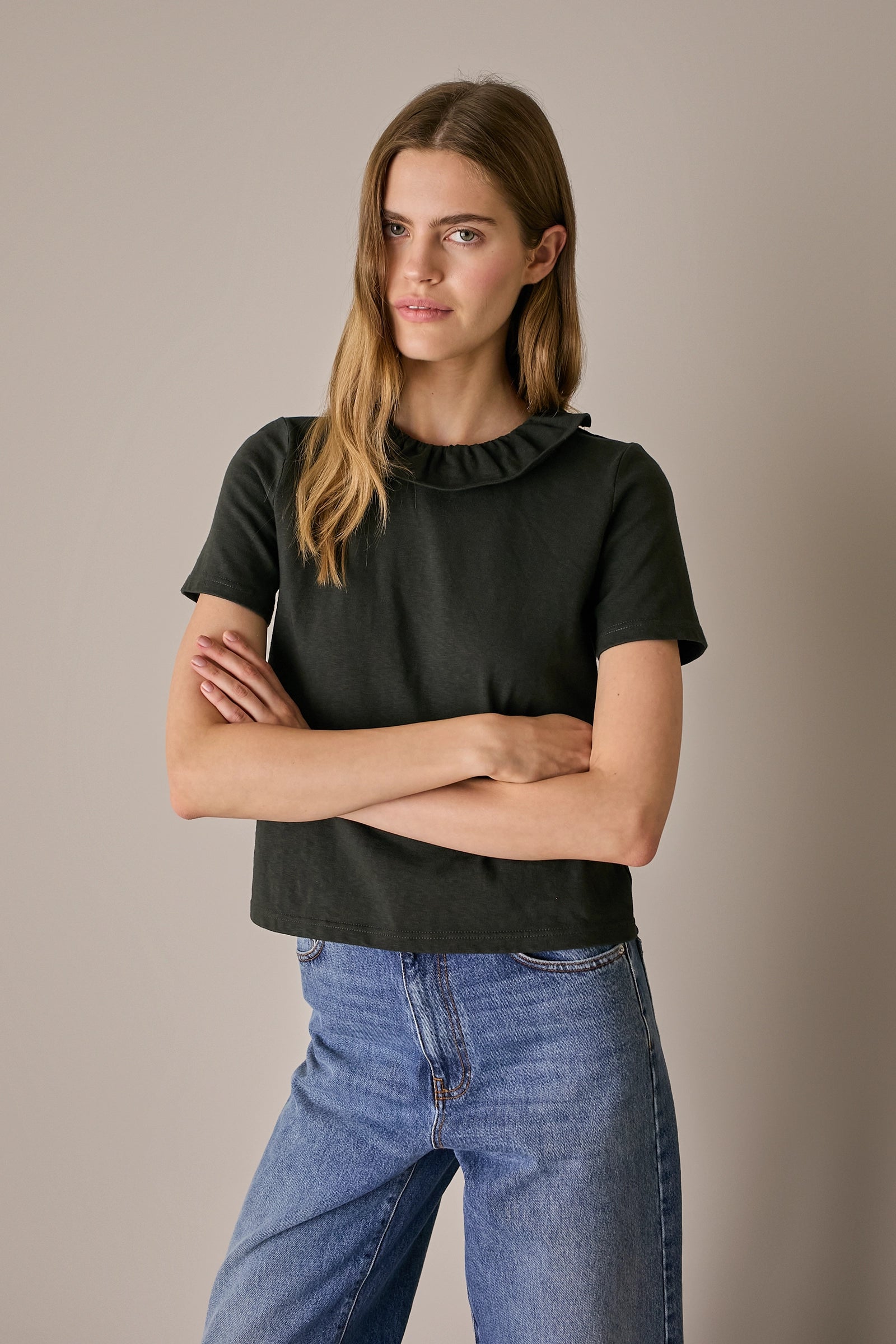 T-shirt in jersey con colletto a corolla antracite, colletto a corolla