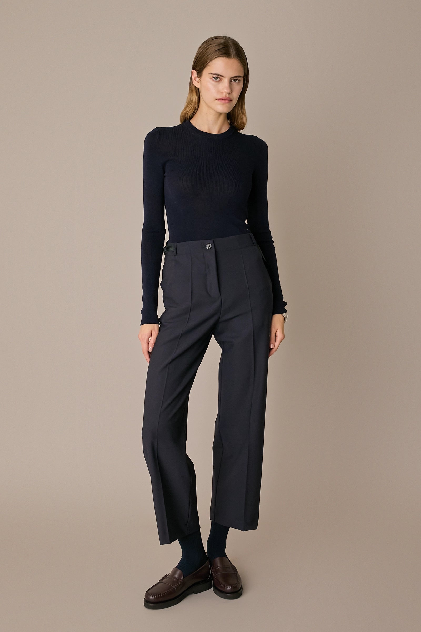 Pantaloni in lana con fiocchi in seta