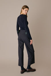 Pantaloni in lana con fiocchi in seta