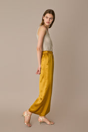 Pantaloni in seta con elastico in vita
